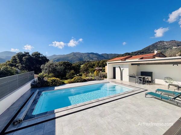 Vente Villa 5 pièces 137 m2 à Sarrola-Carcopino