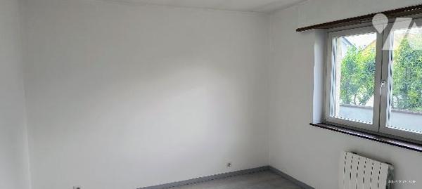 Maison individuelle de 117 m2 sur 4,65 ares de terrain.