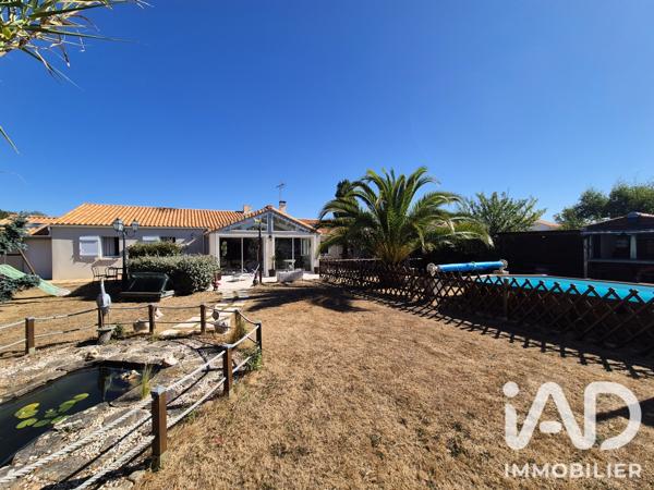 Maison à vendre 6 pièces 129 m² Les Sables-d'Olonne