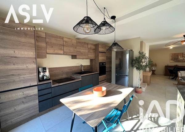 Location maison 4 pièces 90 m² Six-Fours-les-Plages