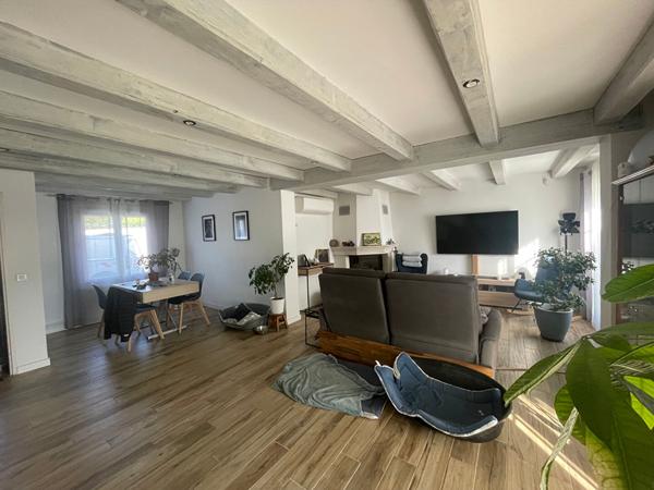 AVIGNON LE PONTET - MAISON DE 118 M² avec PISCINE SUR 450 M² DE TERRAIN
