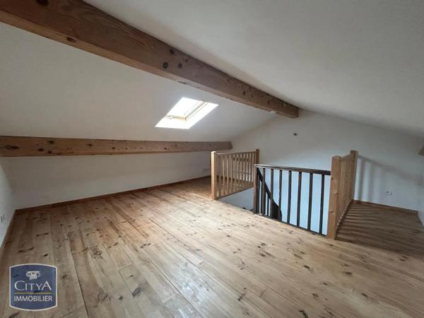 Immeuble à vendre 151m²