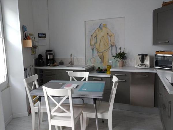 EXCLUSIVITE A PORT JOINVILLE - MAISON AUTHENTIQUE