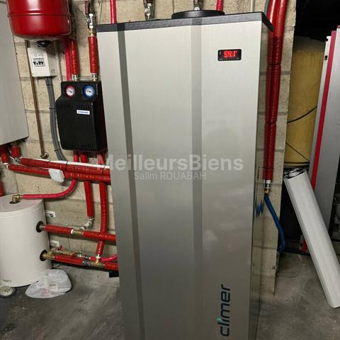 Maison avec piscine idéalement située