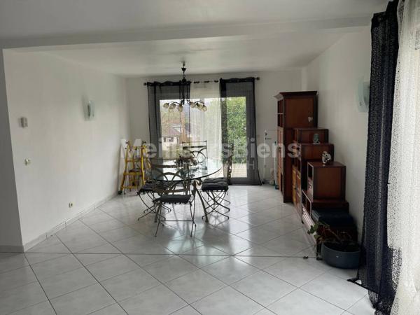 Maison avec piscine idéalement située