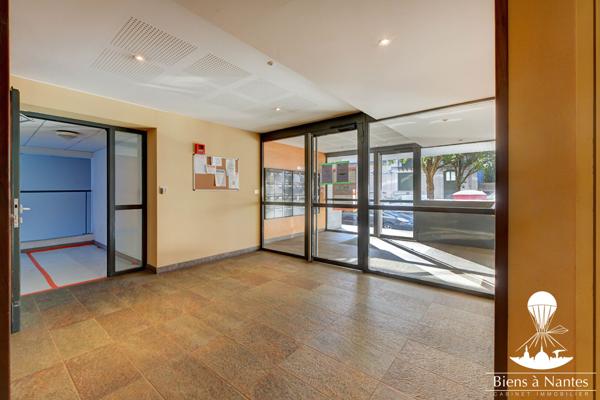 Appartement T5 90m2, garage 30 m2 et ascenseur , Nantes