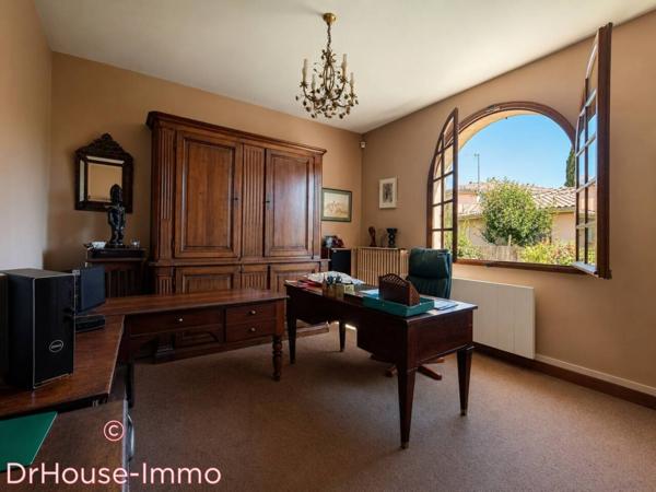 Maison à vendre 7 pièces de 194 m²