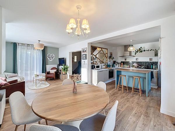 Maison à vendre Quartier St Léonard à Angers - 4 chambres dont une vie de plain pied