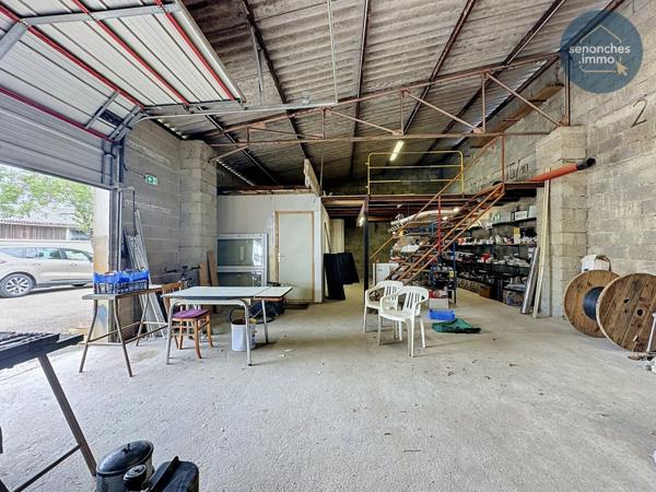 Local commercial à vendre à Senonches (28250) – 149 m² en zone industrielle avec fort potentiel d'exploitation