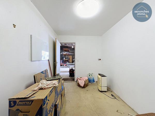 Local commercial à vendre à Senonches (28250) – 149 m² en zone industrielle avec fort potentiel d'exploitation
