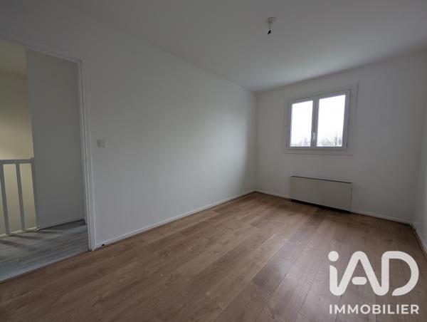 Maison à vendre 5 pièces 82 m² Saint-Germain-lès-Corbeil