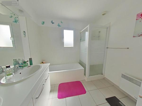 Maison à vendre à Montbazon dans l'Indre-et-Loire (37250), ref : 37107-33