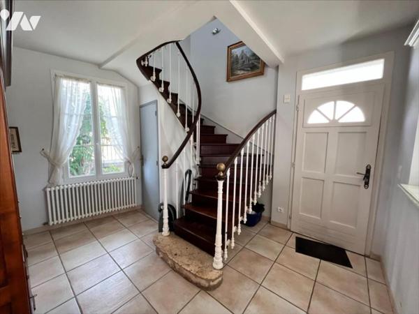 Maison 7 pièces 183 m² Saint Aignan sur Cher.