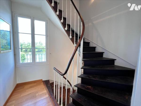 Maison 7 pièces 183 m² Saint Aignan sur Cher.