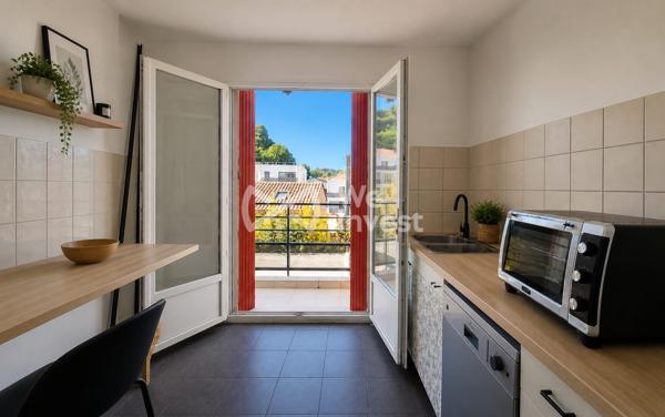 Appartement T4 dans résidence fermée proche des commodités