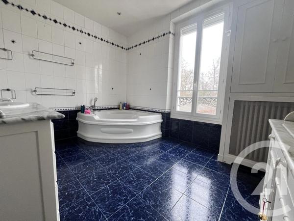 Maison à vendre  6 pièces - 156,34 m 2   CLAYE SOUILLY  - 77