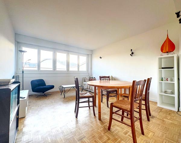 1 Chambre de 10m² en COLOCATION dans appartement T3 de 56m²