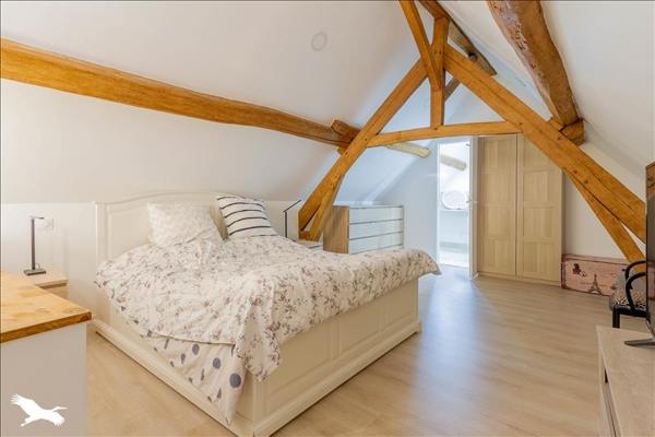 Maison à vendre |  Ecquevilly |  7 pièces | 240 m²