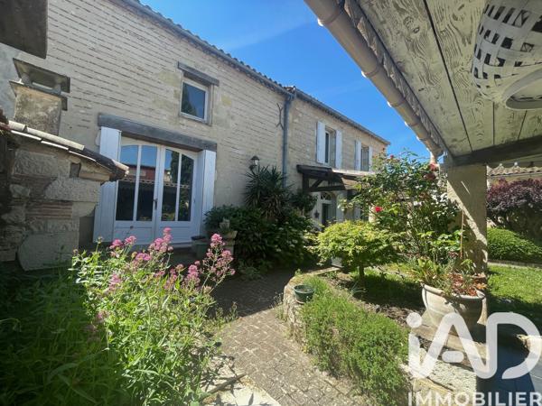 Maison à vendre 9 pièces 251 m² Port-Sainte-Foy-et-Ponchapt
