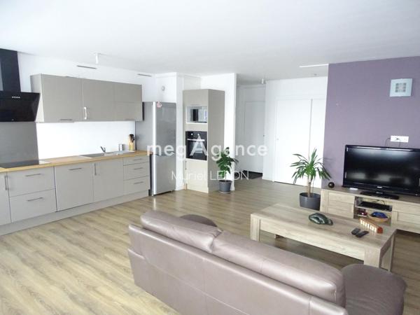 Appartement à FOUGERES, 35300 - 4 pièces 78m²