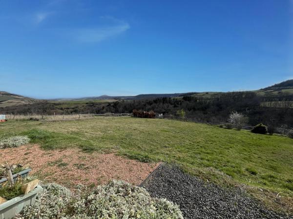Plain-pied lumineux, vue panoramique.