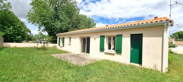 Centre de Vouillé, Vouille 79230