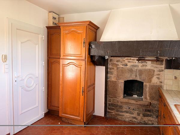 Longère de 106 m² à Vimartin-sur-Orthe (53160) - 3 chambres