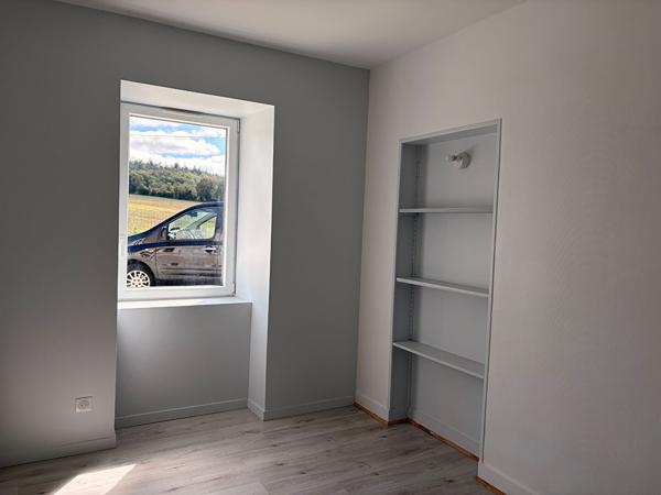 Longère de 106 m² à Vimartin-sur-Orthe (53160) - 3 chambres