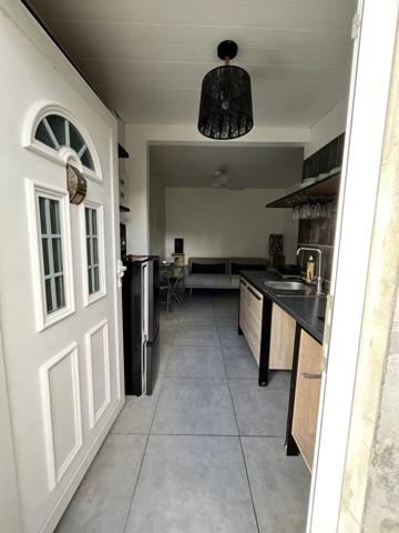 Location Appartement 25 m2 à Fort-de-France