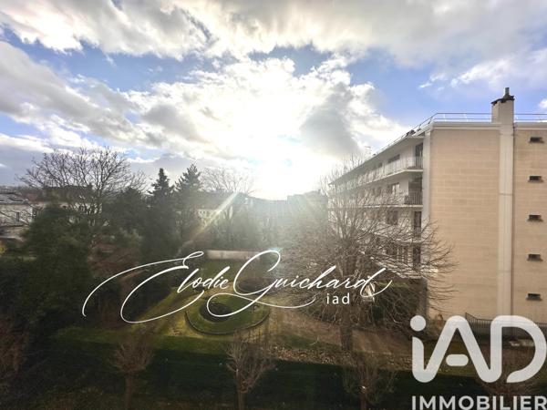 Location appartement 4 pièces 74 m² Rueil-Malmaison