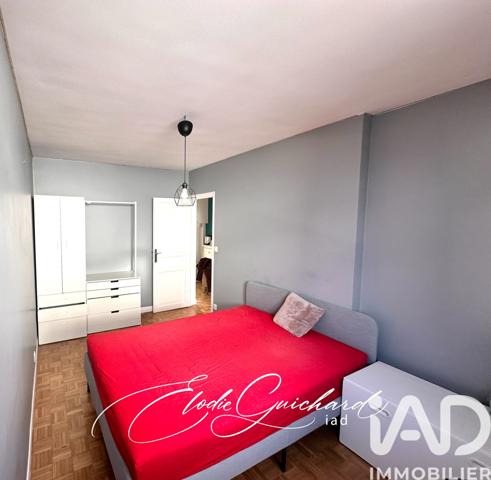 Location appartement 4 pièces 74 m² Rueil-Malmaison