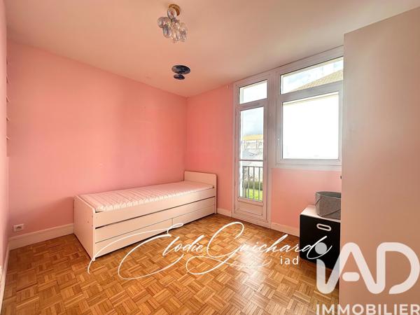 Location appartement 4 pièces 74 m² Rueil-Malmaison