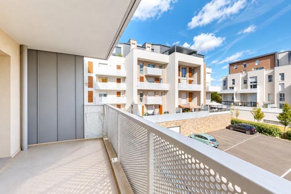 Studio 34 m² avec balcon, parking et potentiel T2 – Villeneuve-le-Roi