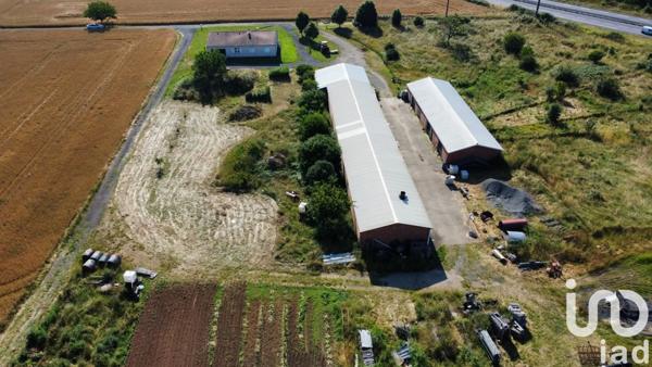 Maison à vendre 4 pièces 143 m² La Rochefoucauld-en-Angoumois