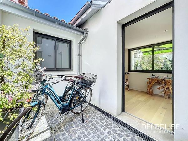 Ref. 1625 : Maison d’Architecte avec jardin – Hypercentre