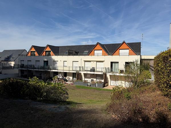 T.3 AURAY PORT DE SAINT GOUSTAN 62 m², avec grande terrasse et un garage , Auray
