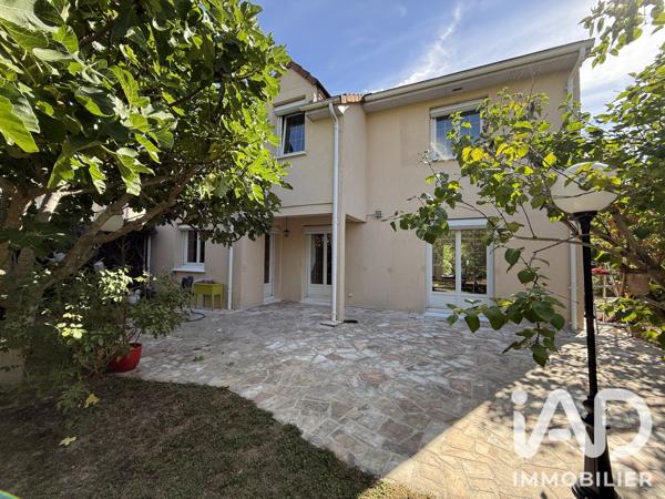 Maison à vendre 6 pièces 153 m² Santeny
