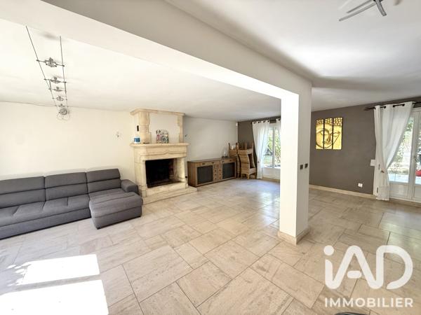 Maison à vendre 6 pièces 153 m² Santeny