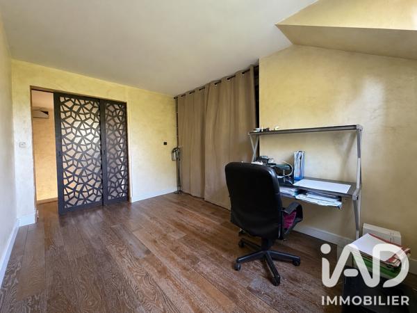 Maison à vendre 6 pièces 153 m² Santeny