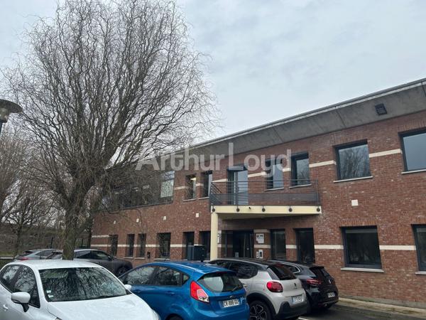 Immeuble de bureaux indépendant de 917 m² à vendre ou à louer - Parkings privatifs - ERP 5 - Métropole lilloise