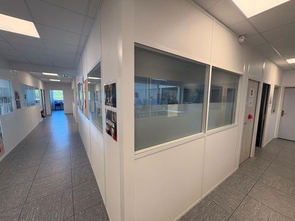 Bureaux à louer Orléans sud 444 m2