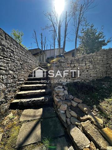 Très jolie maison de 124 m2 sur terrain clos de 420 m2