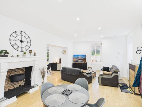 Maison à COEX, 85220 - 5 pièces 163m²