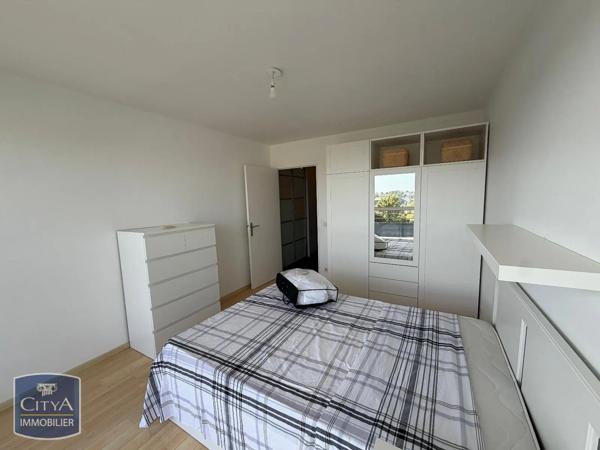 Appartement à louer 4 pièces 87.35m² Quimper (29000)