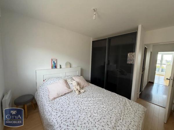 Appartement à louer 4 pièces 87.35m² Quimper (29000)