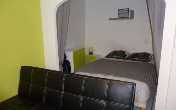 Appartement à louer    1 pièce •  Nîmes