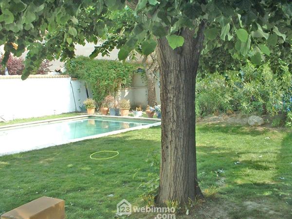 Maison de maître 185 m² à Avignon 84000