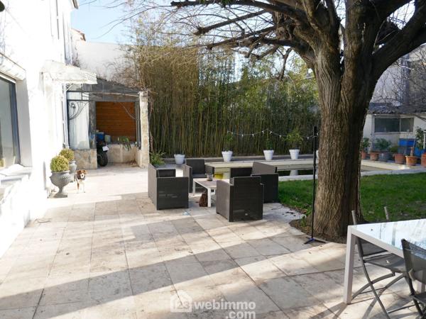 Maison de maître 185 m² à Avignon 84000