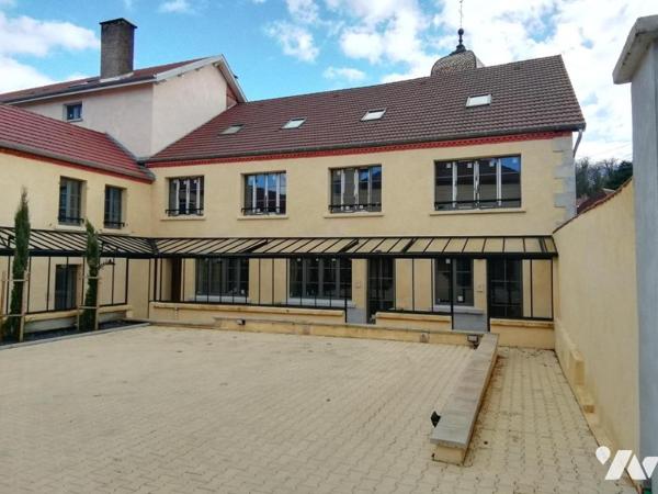 BYANS-SUR-DOUBS APPARTEMENT DE 100.18 m²