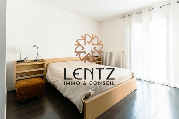 Villa de 226 m² avec piscine et appartement indépendant sur un terrain paysagé de 3 000 m²